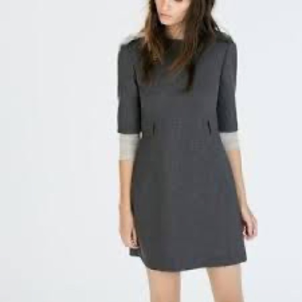 Zara Gray Mini Shift Dress with Shoulder Snaps Sz M
